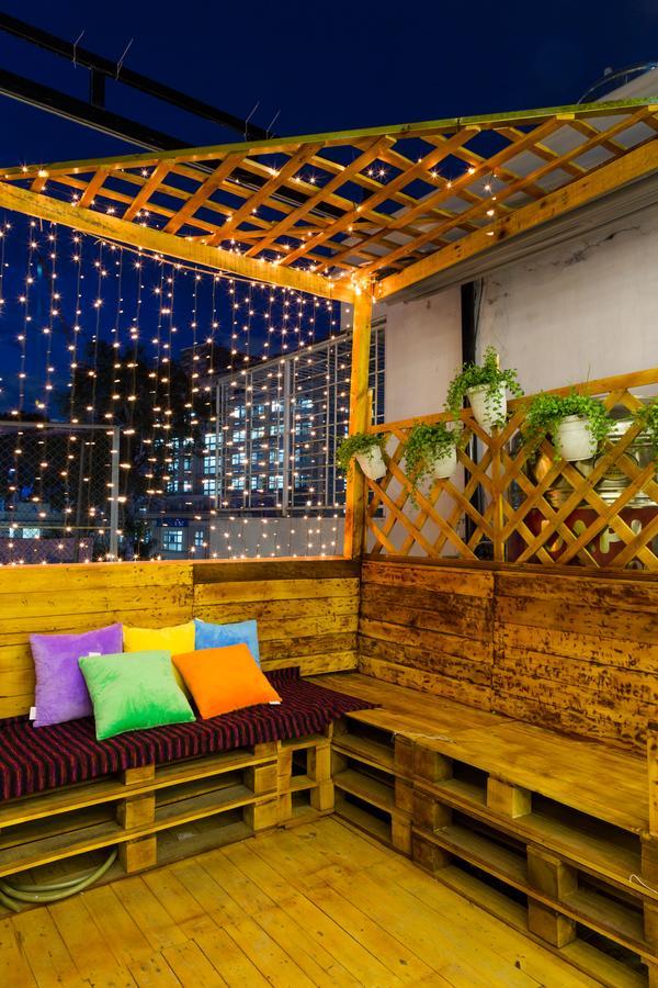 Tropical Vibes Homestay ホーチミン市 エクステリア 写真