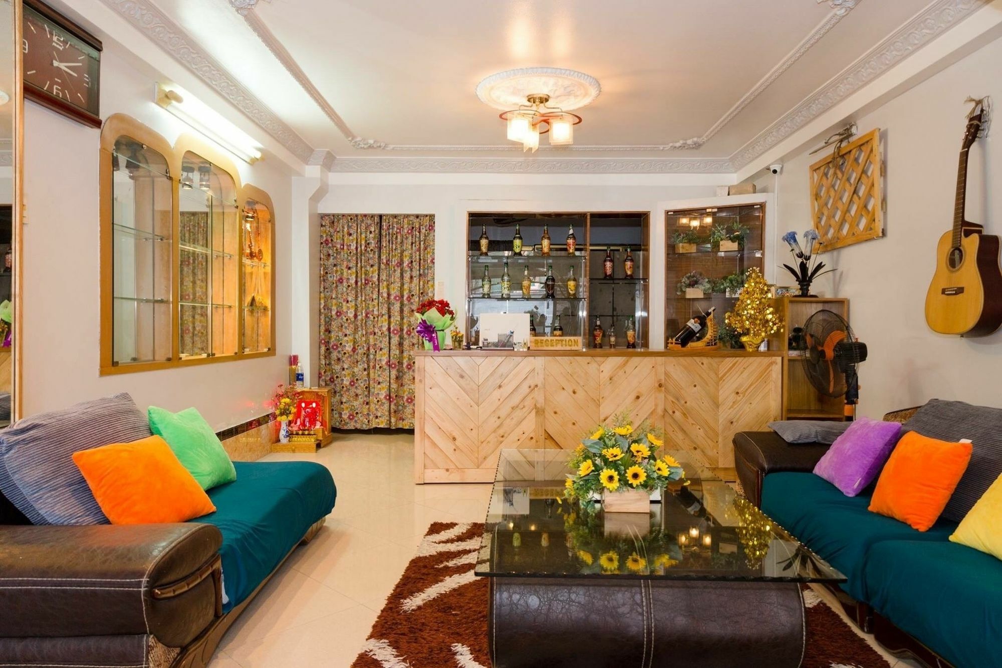 Tropical Vibes Homestay ホーチミン市 エクステリア 写真