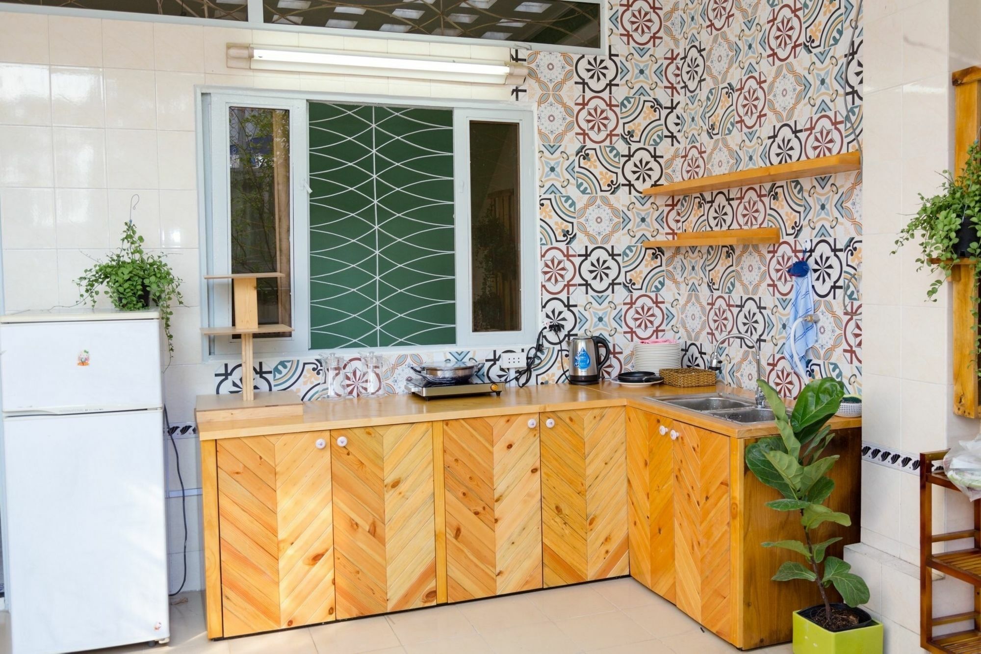 Tropical Vibes Homestay ホーチミン市 エクステリア 写真